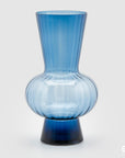 Vaso righe con sfera, in vetro, colore blu, misura H.45xD26 cm. EDG