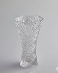 Vaso concavo, in vetro trasparente con disegno a rilievo H25. EDG
