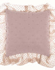 Copricuscino quadrato con gala in pizzo, colore rosa. Blanc Mariclò
