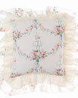 Cuscino con gala e pizzo e rose. Blanc Mariclò