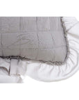 Set Trapunta matrimoniale con 2 copriguanciali, colore grigio, con rouches. Blanc Mariclò