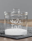 Barattolo in vetro borosilicato decoro "Sale fino" trasparente con scritta in corsivo bianco. Simple day