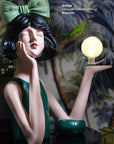 Lampada in resina, Linea "Majorette" Luce. Henriette