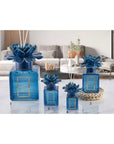 Profumatore 100 ml. con tappo fiore, colore blu, in porcellana Capodimonte. Melaverde