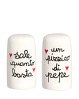 Set sale e pepe in gres decoro "Sale quanto basta" e "Un pizzico di Pepe" bianco con scritta in nero. Simple day