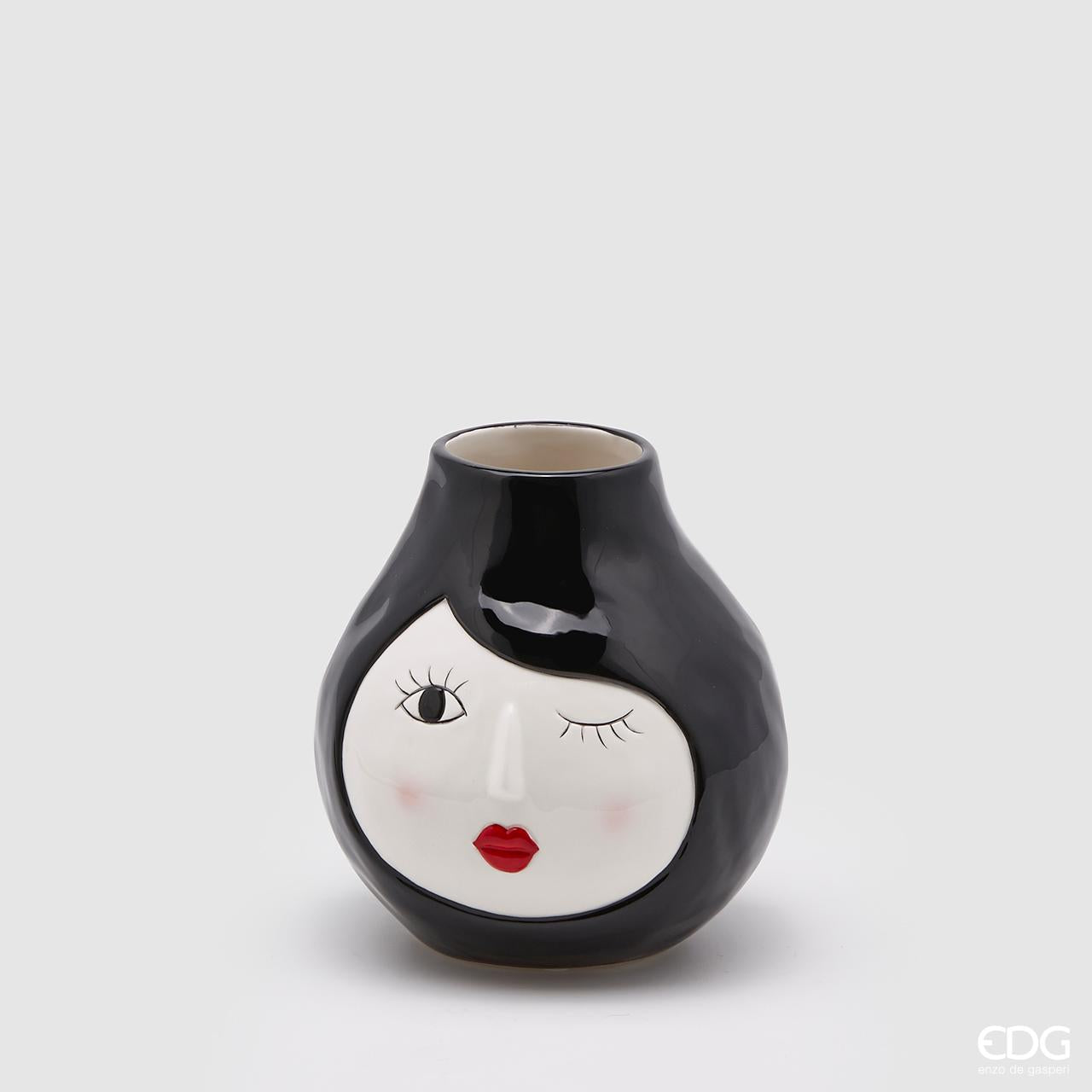 Vaso faccia oblò, in ceramica, colore bianco e nero con rossetto rosso. EDG