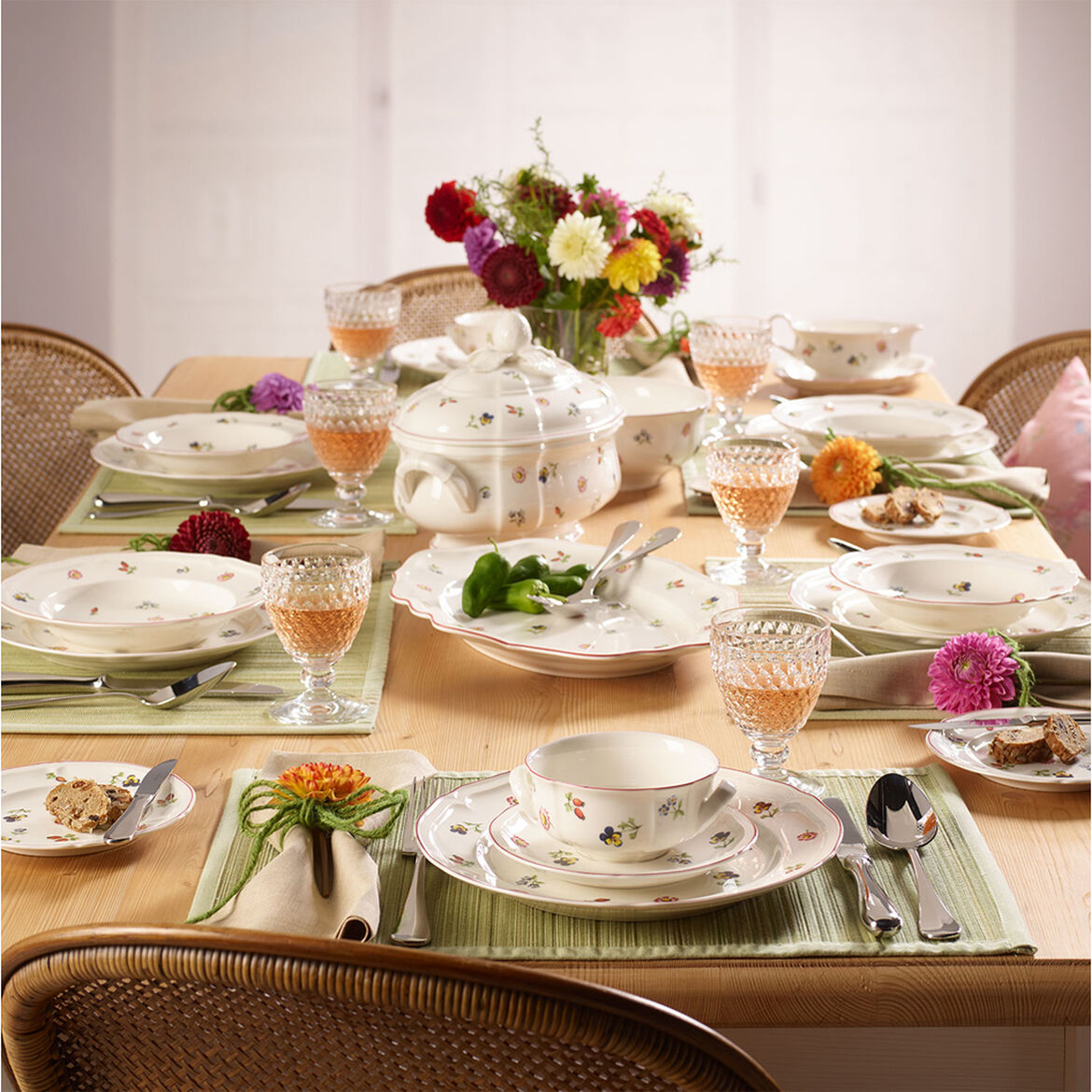 Servizio tavola PETITE FLEUR da 12. Villeroy &amp; Boch