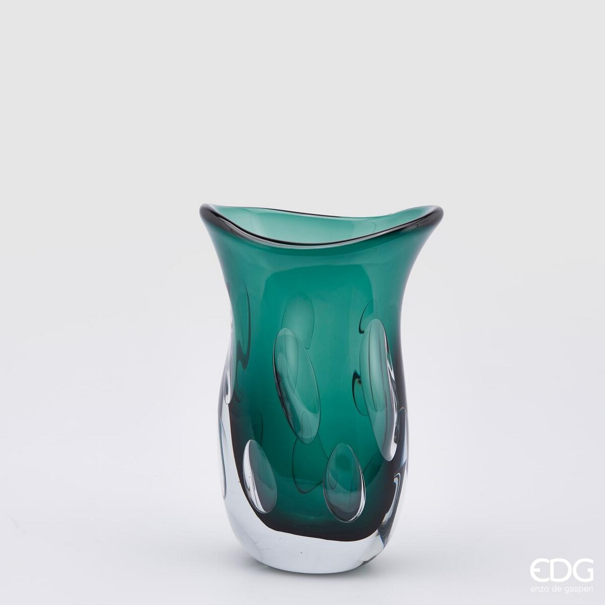Vaso Fluxus svasato, colore verde, in vetro, misura H.30x12.5x20 cm. EDG