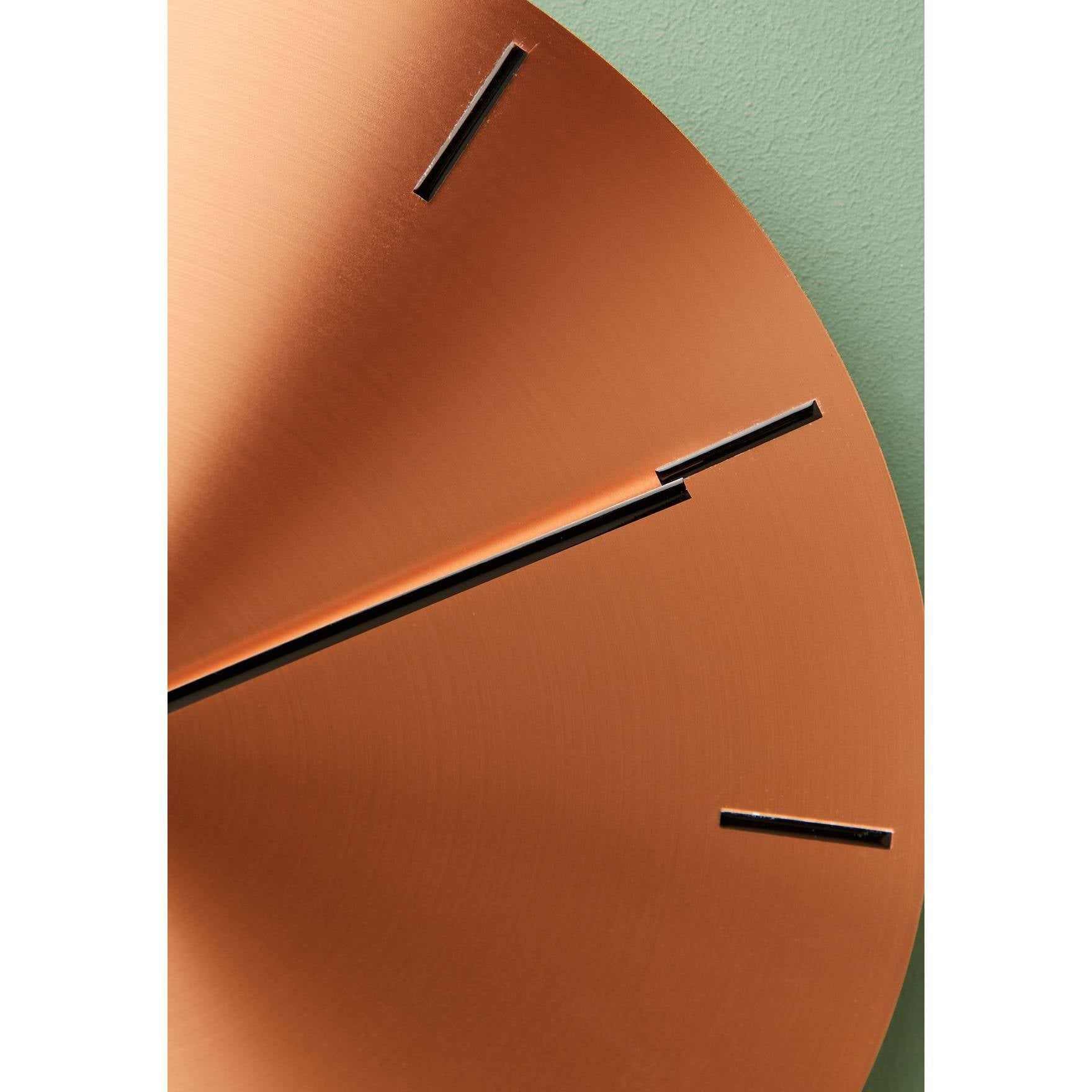 Orologio da Muro "IMPRESSIVE PENDULUM" colore rame. KARLSSON
