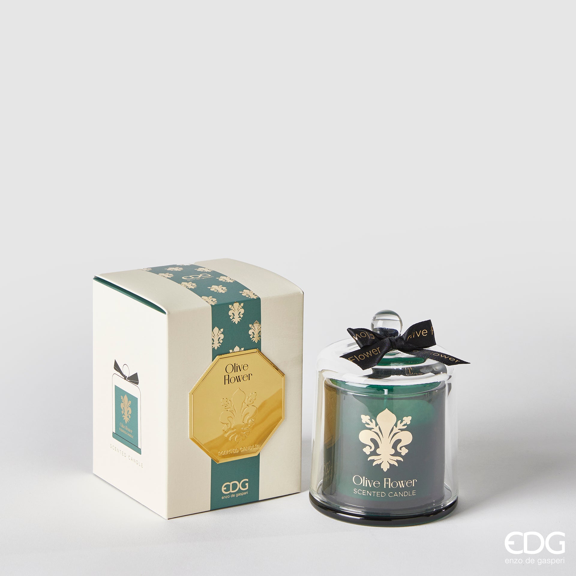 Candela profumata in vetro, con cupola Goldlily, colore verde, H.15 cm. EDG