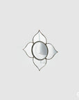 Specchio fiore convesso, cornice in argento misura piccola, diametro 23 cm. EDG