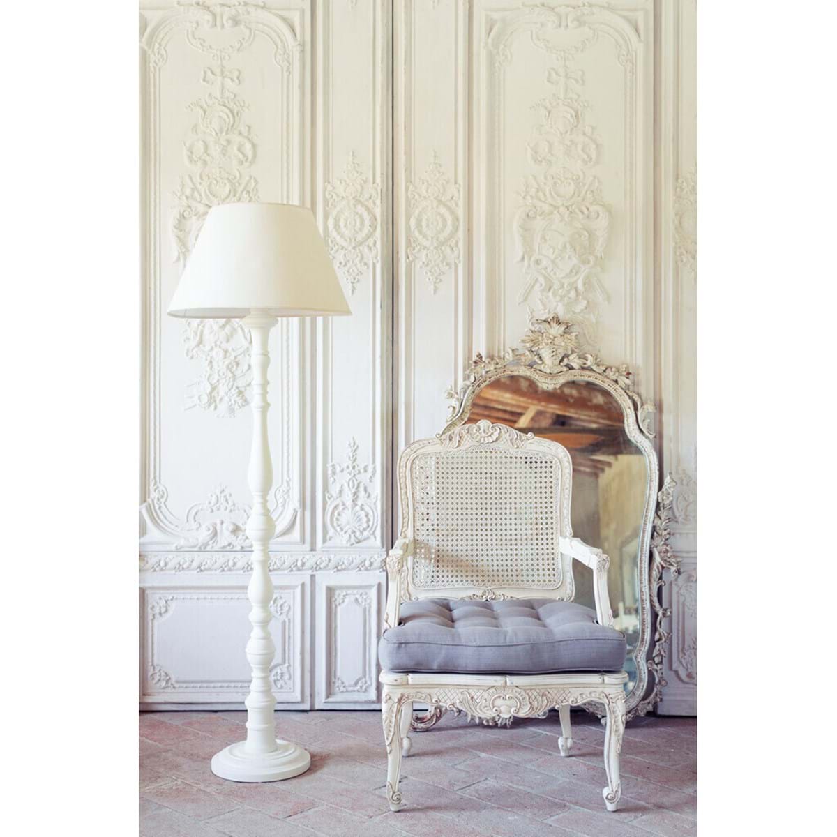 Piantana con paralume in lino, colore bianco. Blanc Mariclò