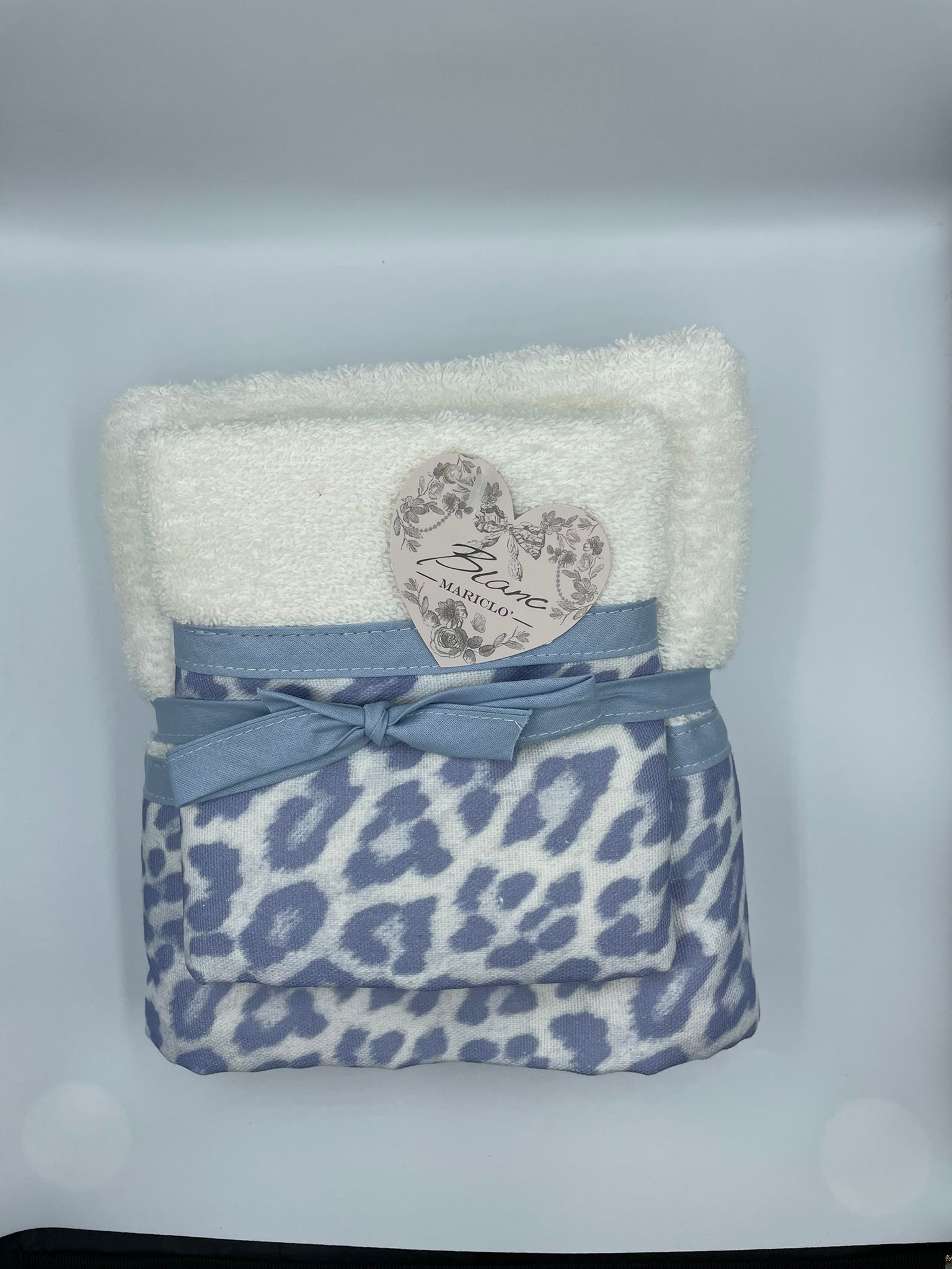 Vaso faccia, in ceramica, colore bianco e nero con pois. EDG