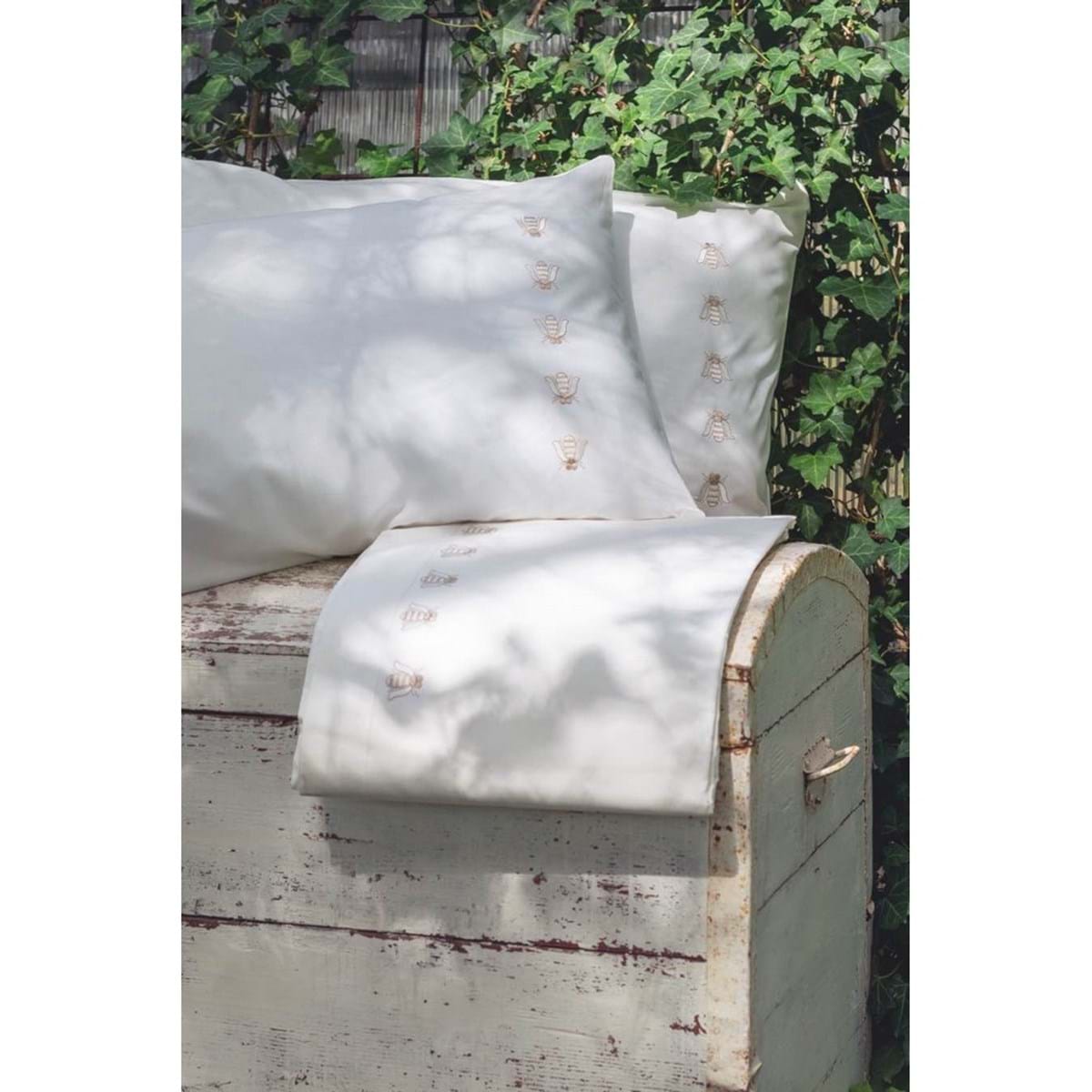 Lenzuola completo letto matrimoniale, ricamo ape, bianco. Blanc Mariclò
