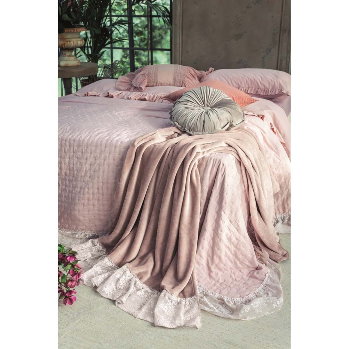 Plaid con gala in pizzo, colore rosa, Serie Romantic Lace. Blanc Mariclò