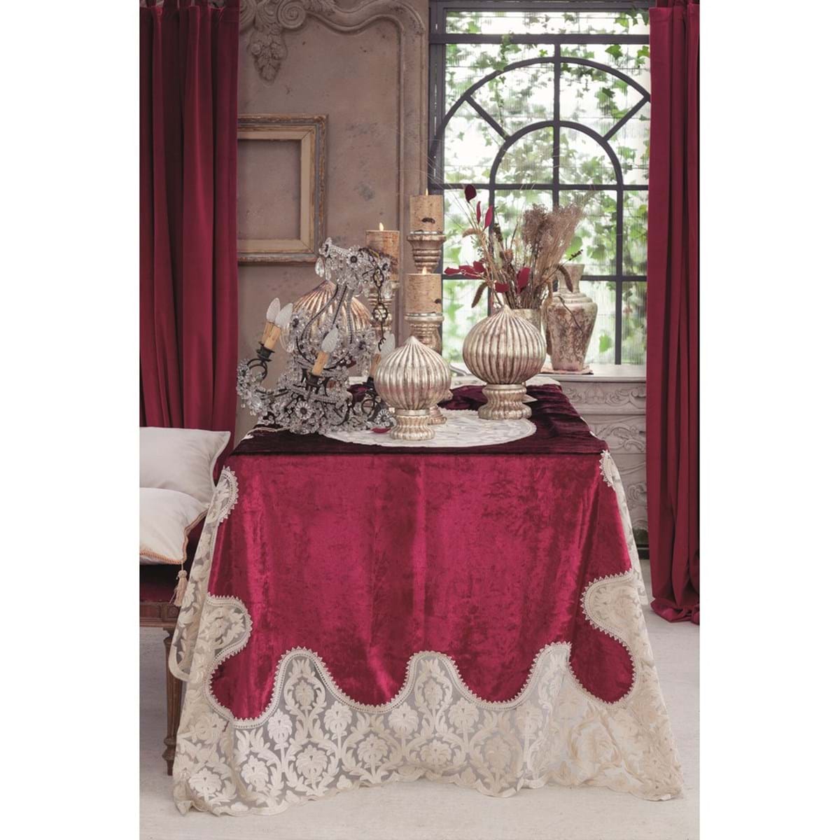 Tovaglia in velluto con bordo in pizzo e rosone centrale, colore bordeaux, Linea Velvet &amp lace, 160x300. Blanc Mariclò
