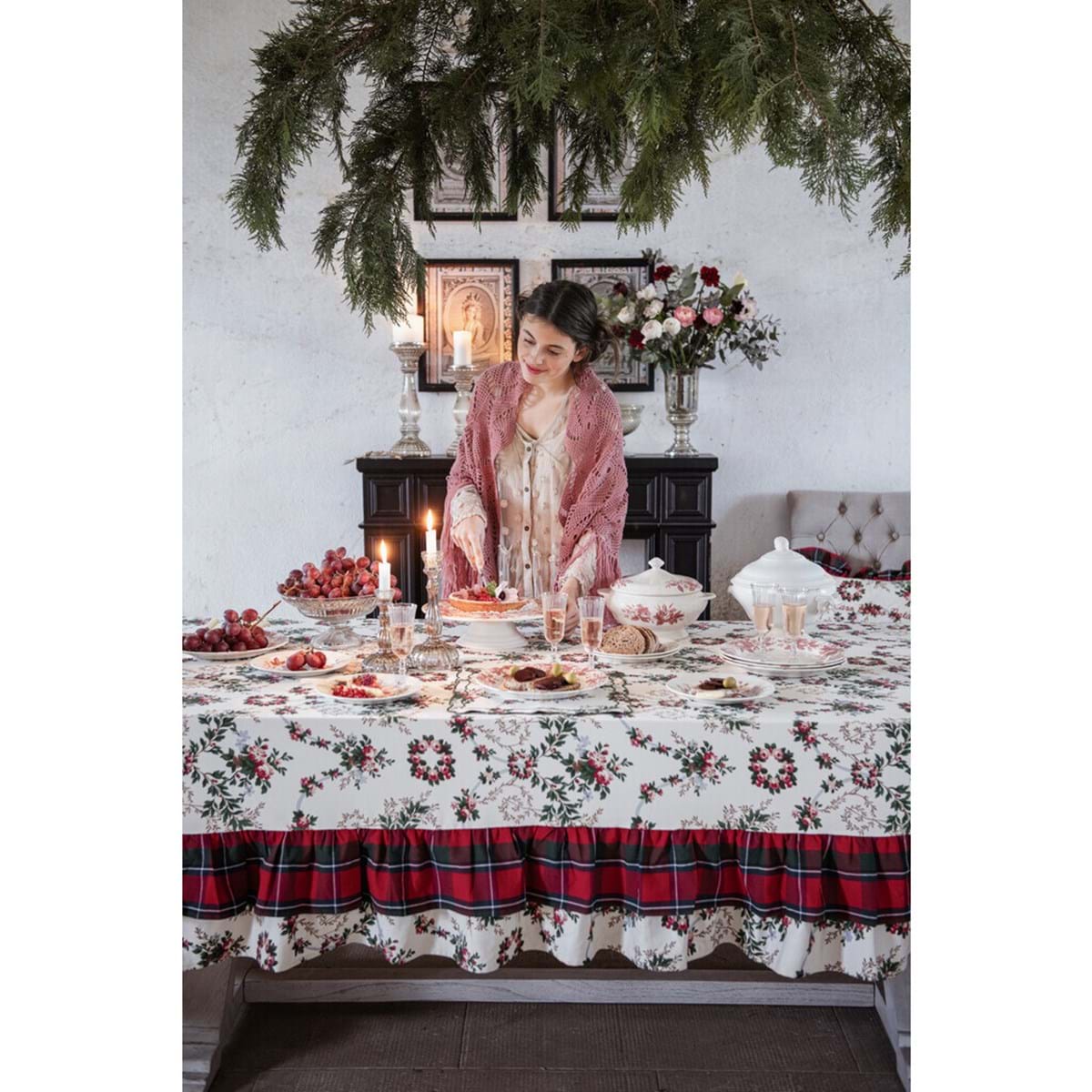Cuscino ricamo &quot;Caro Babbo Natale&quot; con balza tartan 50x30 cm. Blanc Mariclò