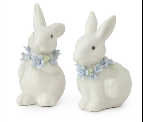 Set 2 Conigli bianchi, con roselline azzurre sul collo. Hervit Creations