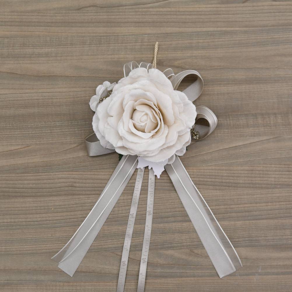 Fiocco da appendere con 1 rosa, ortensie velluto e nastri tortora. Fiori di lena
