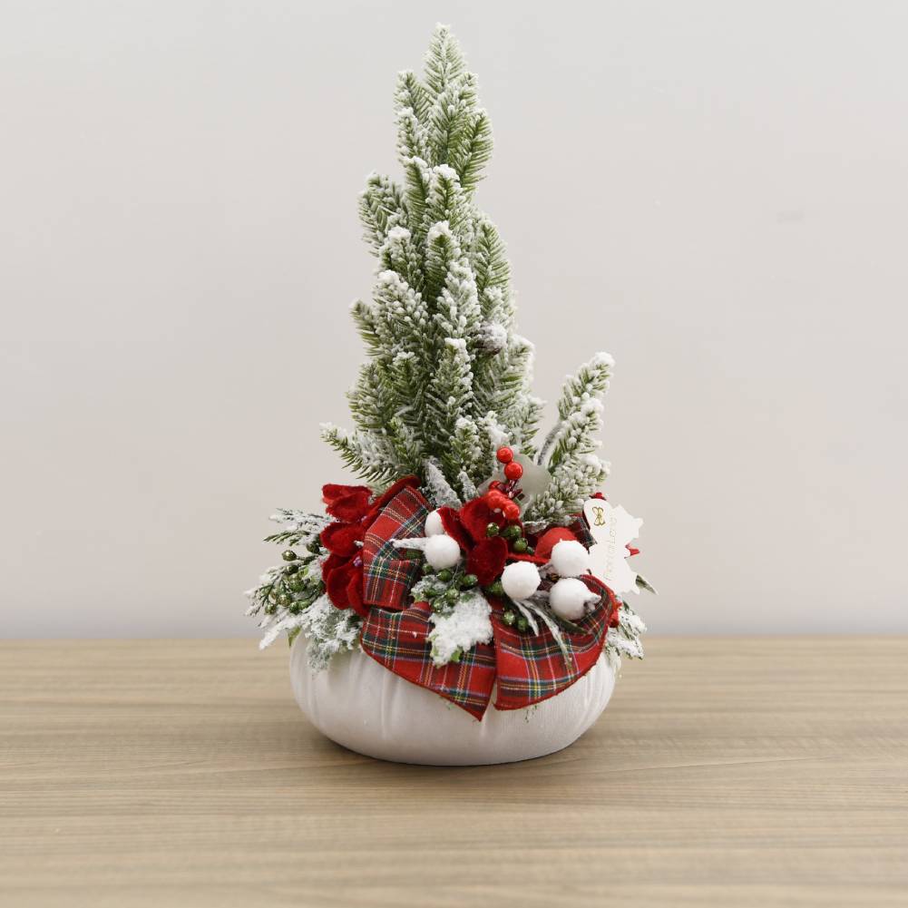 Puffo bianco con alberello e decoro natalizio H37. Fiori di lena