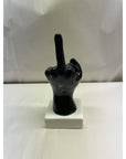 Statua mano "Fuck" colore nero, in porcellana lucida. Amage