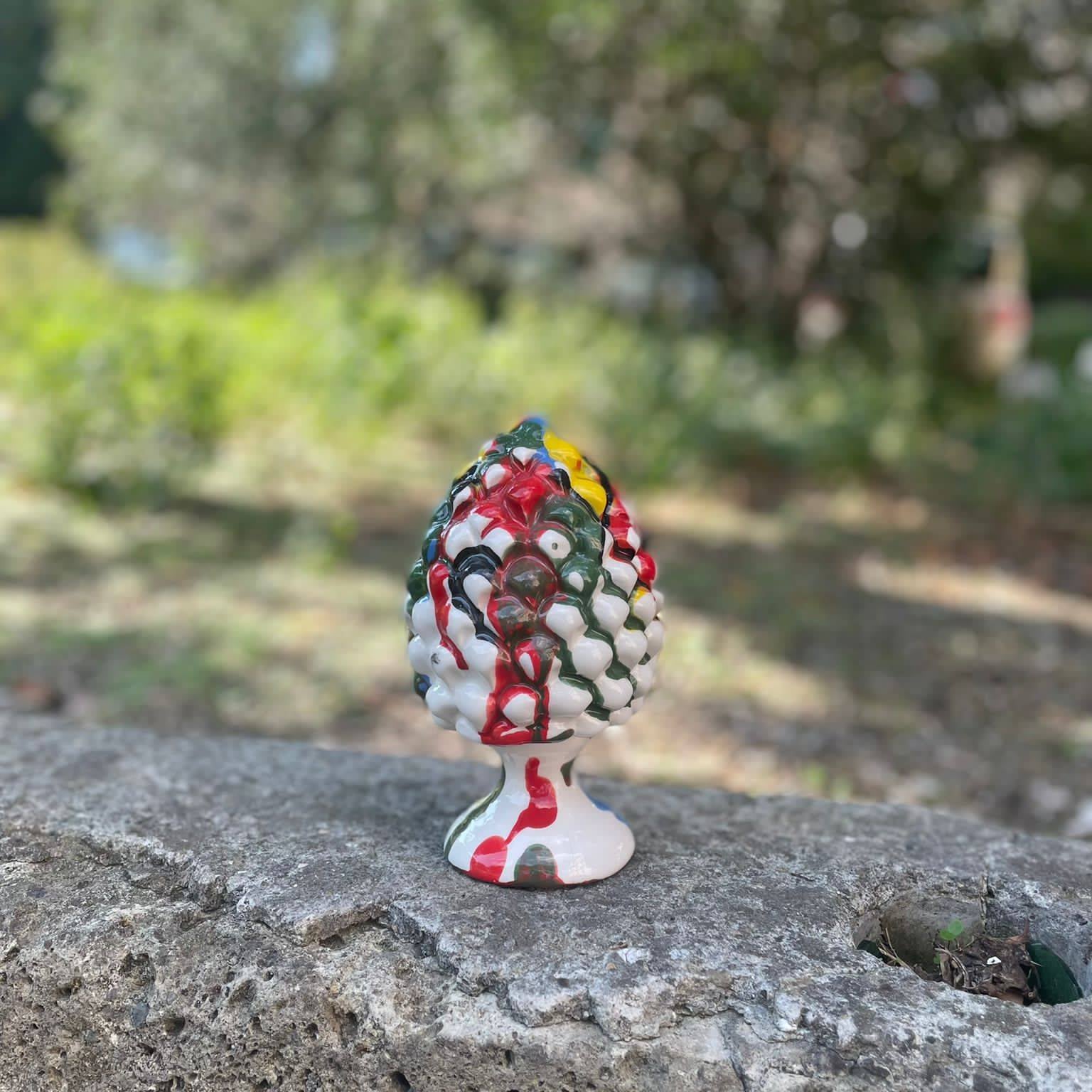 Decoro pigna, porcellana di Capodimonte, misura grande, decoro imbratto. Amage