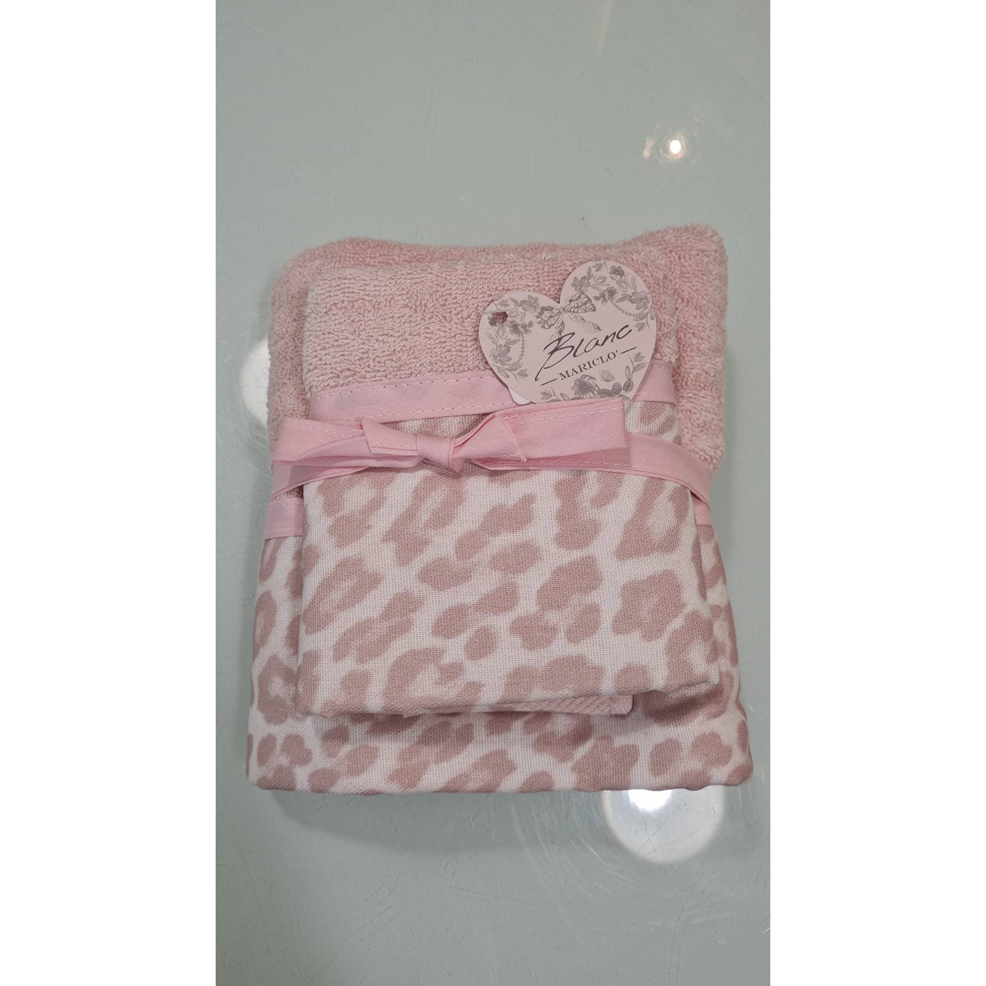 Coppia spugna 420 gsm, colore rosa/leopardato rosa. Blanc Mariclò