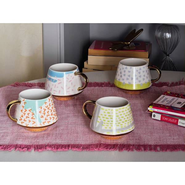 Mug con disegni rosa e oro. Tognana