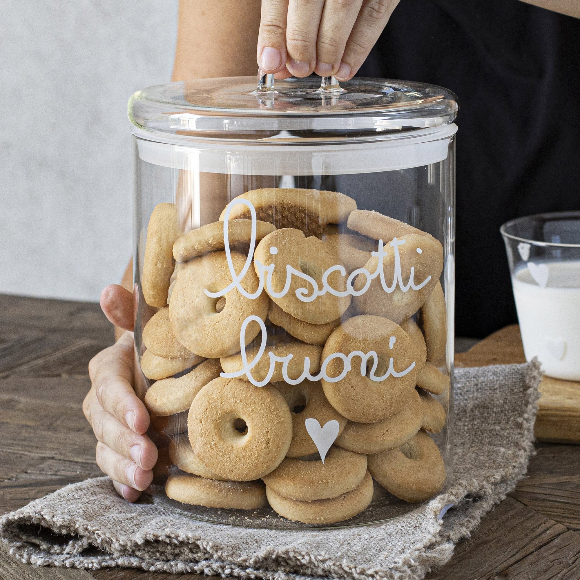 Barattolo in vetro borosilicato decoro "Biscotti buoni" trasparente con scritta in nero. Simple day