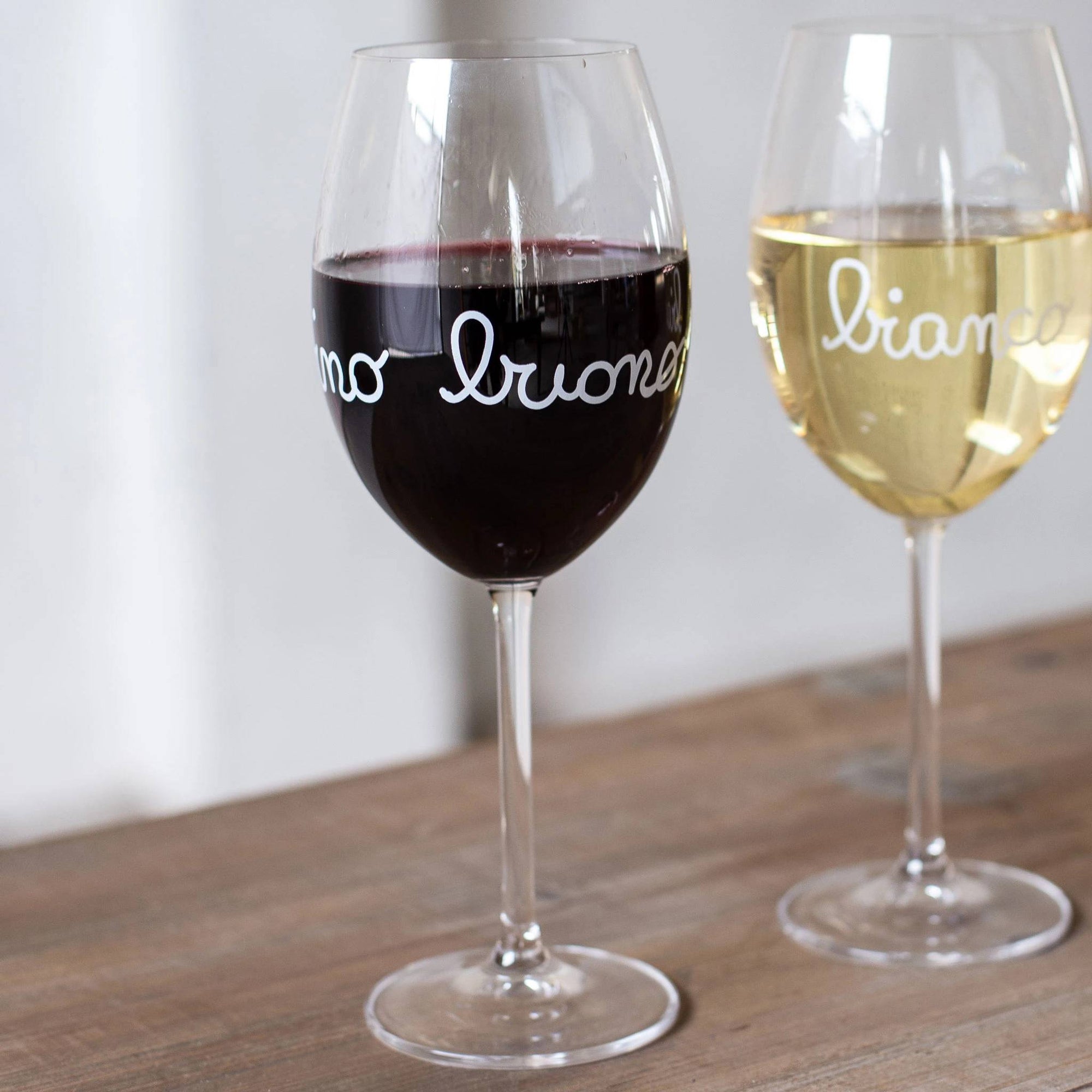 Set 2 calici vino decoro "Vino buono", trasparente con scritta in bianco. Simple day
