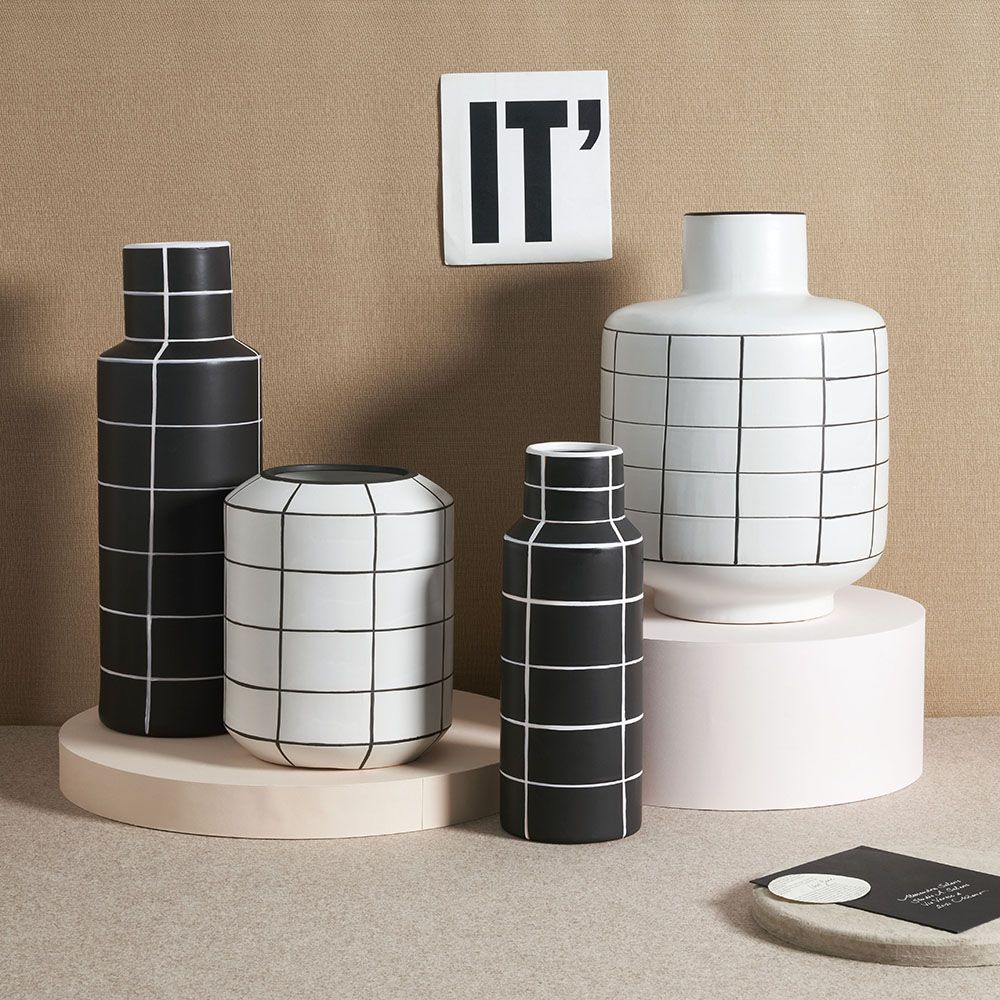 Vaso Piccolo 13.5 x H 37 Cm. Ceramica Nero/Bianco. Tognana