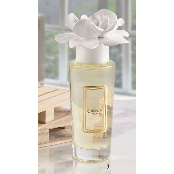 Profumatore alto 250 ml. con tappo fiore, colore bianco, in porcellana Capodimonte. Melaverde