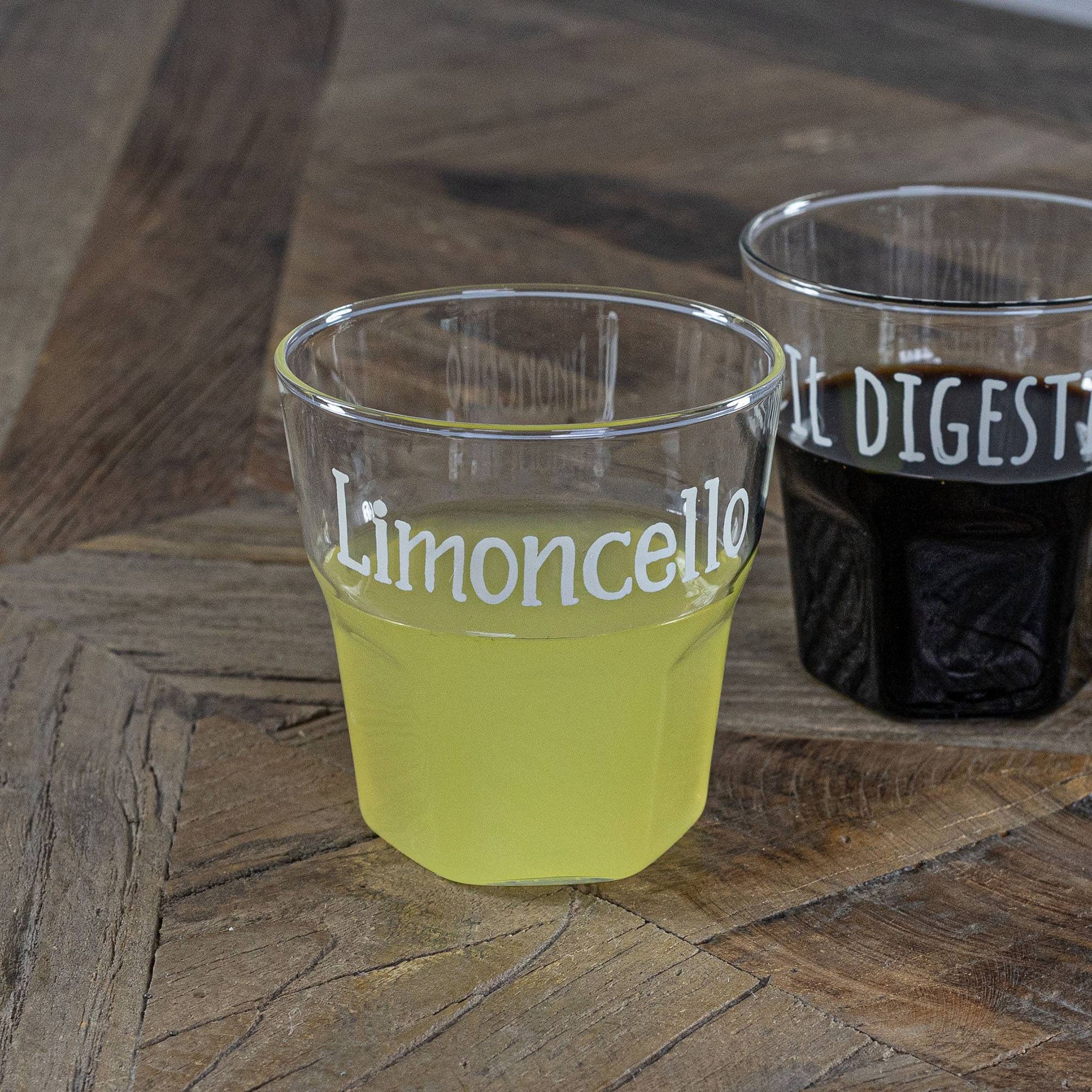 Set 4 bicchierini Liquore, scritta bianco, "Limoncello" in vetro borosilicato, trasparente. Simple day