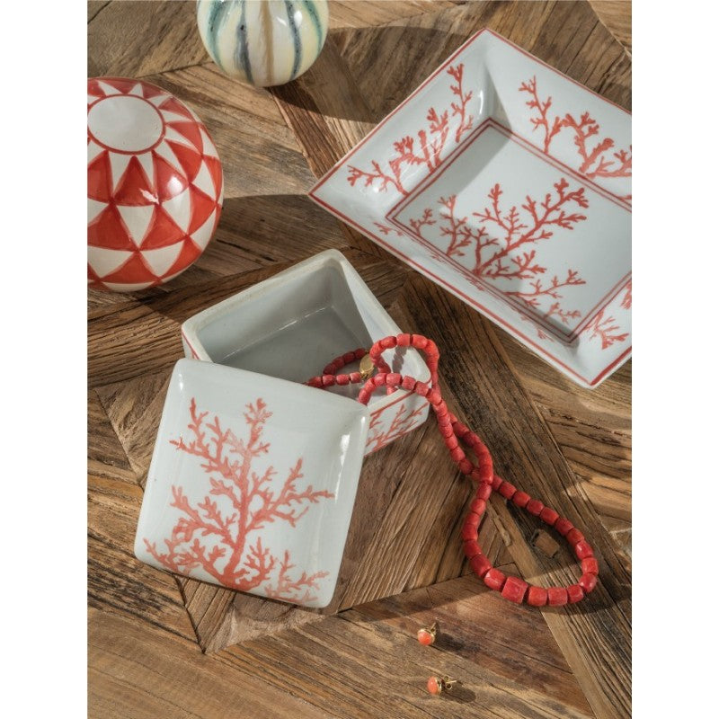 Svuotatasche rettangolare, in porcellana con disegni corallo. L'oca nera